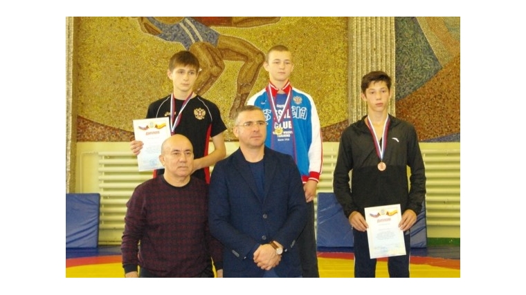 Марпосадские спортсмены призеры первенства по вольной борьбе